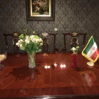 معلم خانم زبان فارسی اول ابتدایی با تجربه