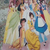 فرش ماشینی اتاق کودک در حد نو