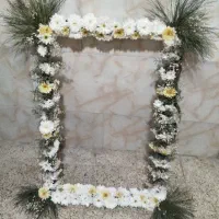 تاج گل طبیعی مزار