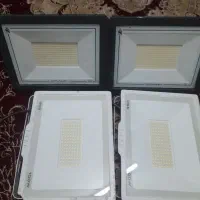 پرژکتور ۱۰۰ وات