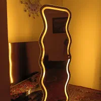 دو عدد اینه قدی چراغدار