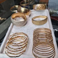 فروش طلای تمیز با 1/۵درصد بالای تابلو در طلا فروشی|جواهرات|تهران, هفده شهریور|دیوار