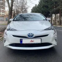 تویوتا پریوس