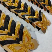 تزیینات طلایی مقوایی