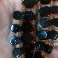 گردنبند ودست بند شوه  ومهره های بسیار کهنه|زیورآلات و اکسسوری|قرچک, مهدیه|دیوار