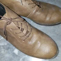 یک جفت کفش چرم شماره ۳۶ قهوهای رنگ نیم پوت|کیف، کفش، کمربند|زابل, |دیوار