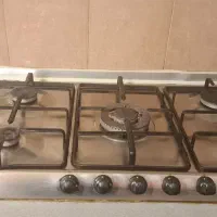 گاز صفحه ای استیل و میز تلویزیون mdf