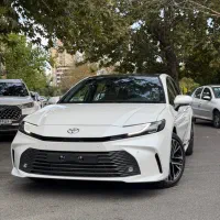 تویوتا کمری LE ساخت ژاپن سفید مدل 2025