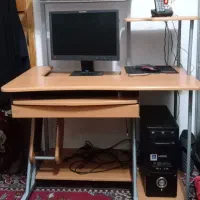 میز کامپیوتر