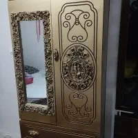 کمد لباس و سیستم صوتی