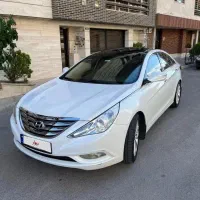 سوناتا yf ۲۰۱۱