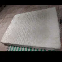 تشک  سالم فقط ۶ماه استفاده شده کامل سالمه