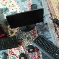 کامپیوتر سالم نو هستش 1ماه بیشتر استفاده نشده است