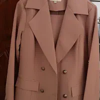 تعدادی لباس نو