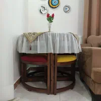 میز ناهار خوری کمجا