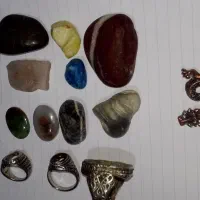تعدادی سنگ وانگشتربصورت توافقی به فروش میرسد|کلکسیون و سرگرمی|شیراز, گویم|دیوار