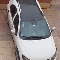 کوئیک R پارس خودرویی