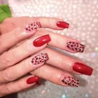 آموزش و خدمات کاشت  ناخن|خدمات آرایشگری و زیبایی|هشتگرد, شهرک بوستان|دیوار