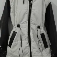 یک عددبارونی یک عددپالتوزنانه|لباس|چهارباغ, |دیوار