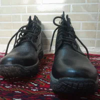 نیم بوت . پوتین