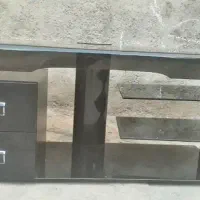 میز تلویزیون شیشه ای