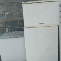 یخچال، ماشین لباسشویی، تلویزیون، دستگاه سی‌دی.