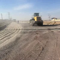 راننده گریدر و غلتک زیرسازی