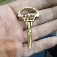 مدبر برنجی|کلکسیون اشیاء عتیقه|اصفهان, شاهد|دیوار