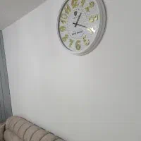 ساعت دیواری