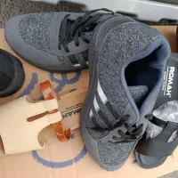 کتونی|کیف، کفش، کمربند|کوچصفهان, |دیوار