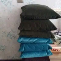 تعدادی کوسن مبل