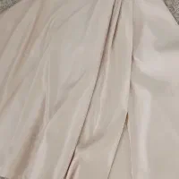 لباس مجلسی بلند|لباس|اندیشه, اندیشه فاز ۱|دیوار