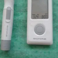 دستگاه تست قند خون