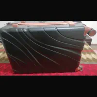 چمدان|کیف، کفش، کمربند|اهواز, آسیاباد|دیوار