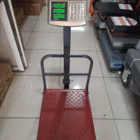 ترازو بدون علمک - باسکول تاشو - شارژی|فروشگاه و مغازه|کرج, جهانشهر|دیوار