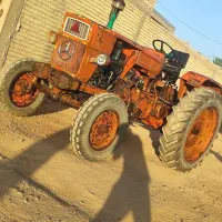 یک دستگاه تراکتور رمانی مدل 62درحد