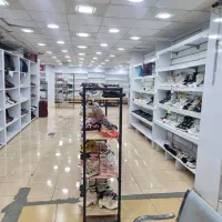 مغازه  ۳۰۰ متری تجاری