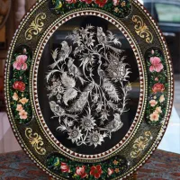 قاب قلمزنی|تابلو، نقاشی، عکس|شیراز, گلدشت معالی‌آباد|دیوار