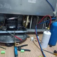 تعمیر و شارژ گاز انواع یخچال خانگی وتجاری در منزل|خدمات پیشه و مهارت|تربت جام, نظامی|دیوار