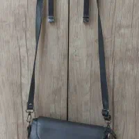 کیفها در حد نو|کیف، کفش، کمربند|جوانرود, |دیوار