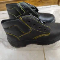 کفش کار