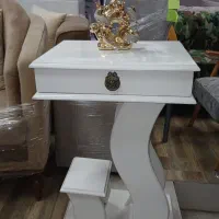 میز تلفن نمایشگاه فقط ۲/۷۰۰ ت|میز تلفن|ایلام, |دیوار