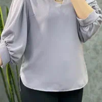 اتوکار خانم و یک نفر چرخکار خانم