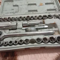 آچار بکس جغ جغ 40 عددی معاوضه دارم