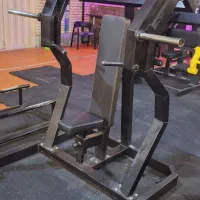 تعدادی دستگاه باشگاه بدنسازی