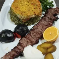 سالنکار برای شیفت شب وشیفت صبح ویک کباب پز ماهر