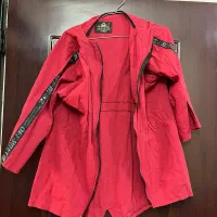 مانتو|لباس|شاهین‌شهر, نظامی|دیوار