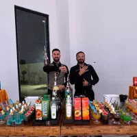 بارمن و بارتندر ویژه مراسم و ایونت