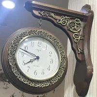 ساعت دیواری دوطرفه