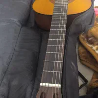 گیتار یاماها c40